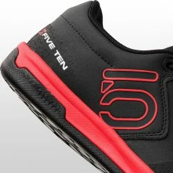 Five Ten Flat Pedal Shoes Freerider Pro Cycling Shoe Men's -Ride Concepts Shop COBLCOBLFTWH D17