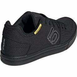 Five Ten Flat Pedal Shoes Freerider Primeblue Cycling Shoe Men's -Ride Concepts Shop COBLGRTHHAYE D4