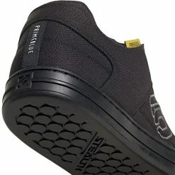 Five Ten Flat Pedal Shoes Freerider Primeblue Cycling Shoe Men's -Ride Concepts Shop COBLGRTHHAYE D5